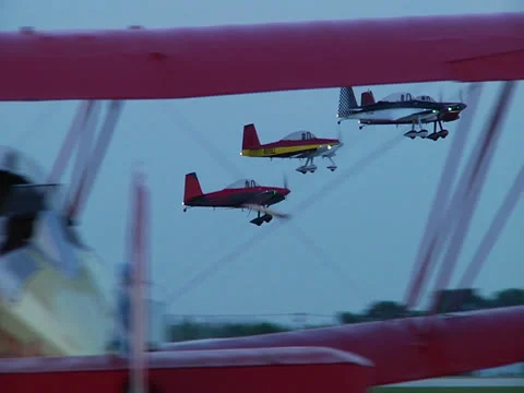 Formation flying take off Stock Footage 24655408