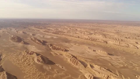 Formation of kaluts in dasht e lut desert Stock Footage 139669843