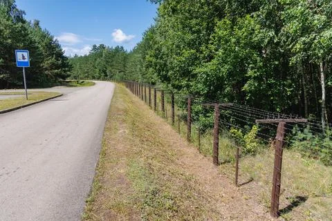 Former Soviet Iron Curtain border fence in Lithuania Stock-Fotos