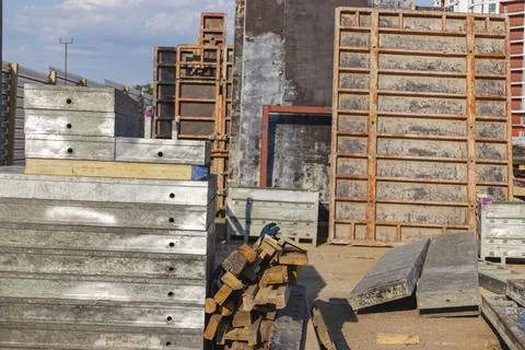 Formwork for monolithic construction of buildings. Monolithic construction Photos