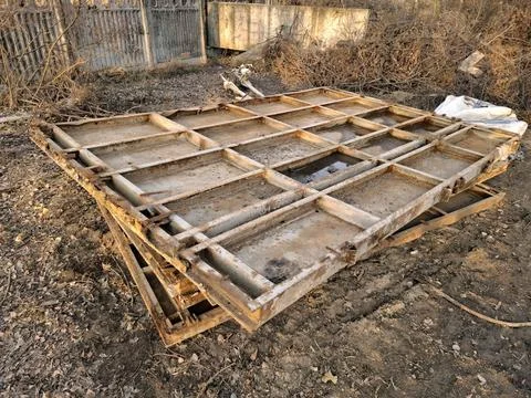 Formwork panels. Metal structures at a construction site Fotos de archivo