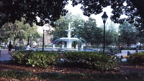 Forsyth Park Fountain Fly Up Stockbeeldmateriaal 86533548