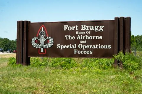 Fort Bragg-Signage-Close-Full-A7306064 Stock Photos