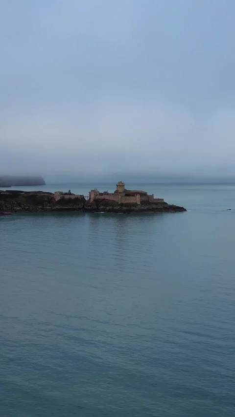 Fort la Latte, Cotes Armor, France Video stock 309555760