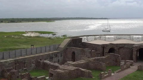 Fort Sumter Interior Front Corner and Sailboat Vídeos de archivo 77365502
