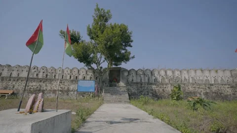 Fort wall and flag Stock Footage 204786963