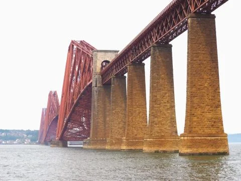 Forth Bridge over Firth of Forth in Edinburgh Stock Photos