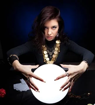 Fortune teller Fortune teller ,model released, Symbolfoto Copyright: xZoon... Fotos Stock