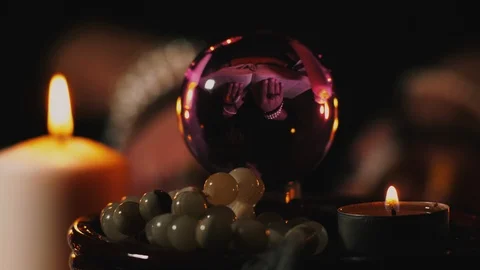 Fortune teller's crystal ball 스톡 동영상 121702700