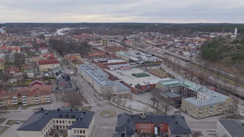Forward aerial drone view of Söderhamn city center in Sweden during spring Vídeo Stock 333703479