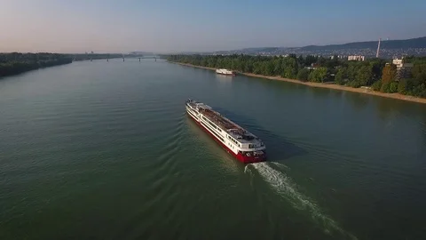 Forward aerial view over the river Stock Footage 70876697