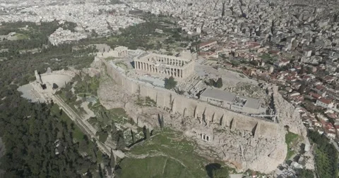 Forward Drone Approach to the Acropolis and Parthenon in Athens, Greece Vídeo Stock 344005156