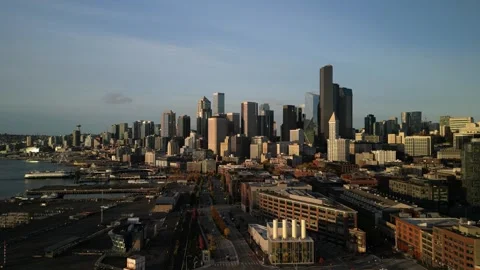 Forward Drone Flight Along Seattle Downtown Avenue at Golden Hour 스톡 동영상 348416244