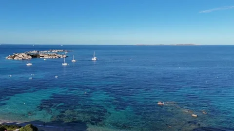 Forward Drone Flight Over Vast Sea and Sky with Minimal Coastline in Sar 库存影片 333052257