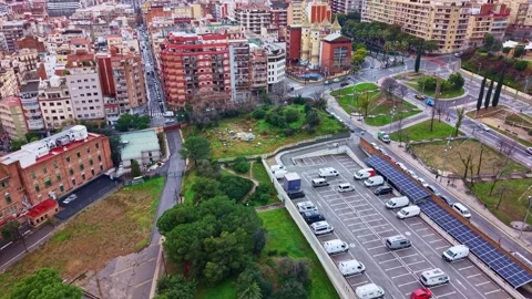 Forward drone fly of El Baix Guinardó neighborhood in the Horta-Guinardó Video stock 332684440
