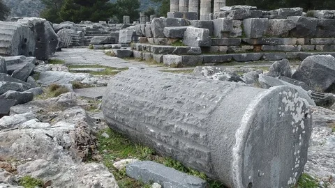 Forward flight from the ground to Athena Temple columns Stock Footage 104008607