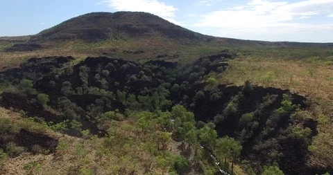 Forward flight over Dolerite Gorge in the Kimberley of Western Australia Video stock 97731148