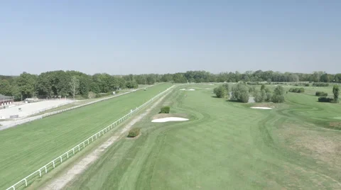 Forward flight over Golf course 스톡 동영상 67809901