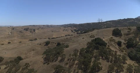 Forward shot next to electrical cable line 库存影片 117812654