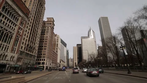 Forward Street View Driving Through Downtown Chicago With Cars 스톡 동영상 167737937