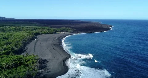 Forward tracking Aerial view of Pohoiki Black Sand Beach,Big Island,Hawaii,usa Video stock 120801207