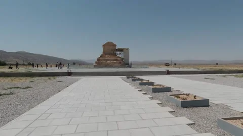 Forward tracking shot approaching Tomb of Cyrus the Great in Pasargadae, Iran Video stock 317941774