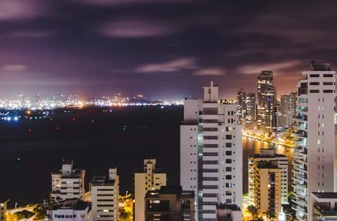 Fotografía mostrando los edificios de la ciudad de Cartagena Colombia de noc Stock Photos