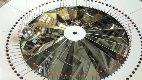 Foucault pendulum in Copernicus Science Center in Warsaw Video stock 116661945