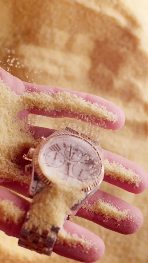 Found a clock in the desert, sand is pouring 스톡 동영상 237701649