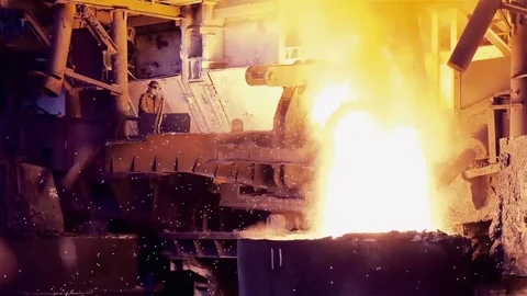 Foundry Video stock 73629580