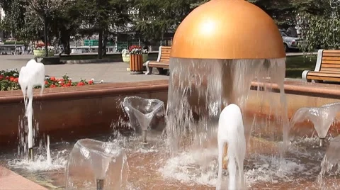 Fountain 032 Video stock 8665353