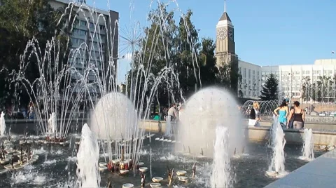 Fountain 047 Video stock 8692899
