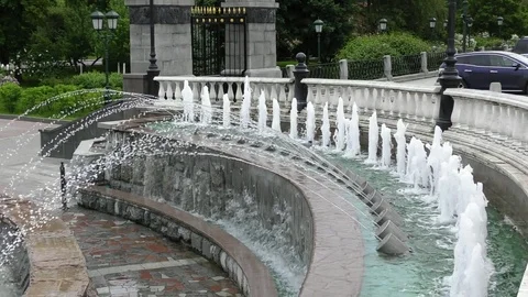 Fountain At Alexander Garden Stock Footage 90489038