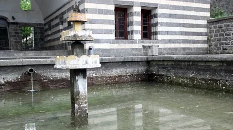 Fountain and Pool Vídeo Stock 39984849