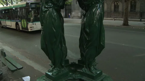 Fountain at Boulevard du Palais Stock Footage 52801468