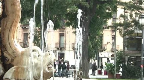 Fountain in Catania Video stock 9879593