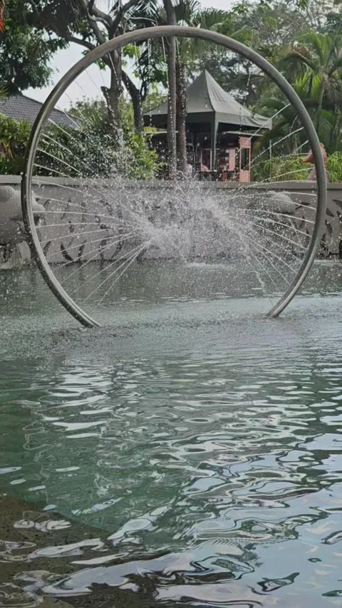 Fountain circle Stock Footage 246926109