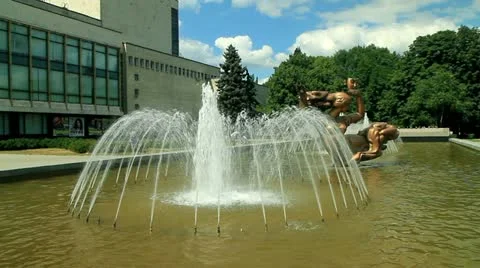 Fountain city Vídeos de archivo 11299675