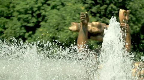 Fountain city Видео 11299855