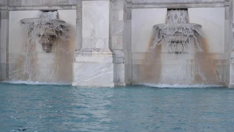 Fountain in classical baroque style 스톡 동영상 168842323