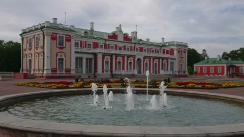 Fountain in kadriorg park Stock Footage 159748801