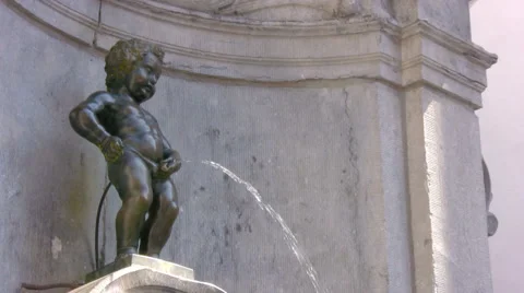 Fountain Manneken Pis, Brussels, Belgium Stock Footage