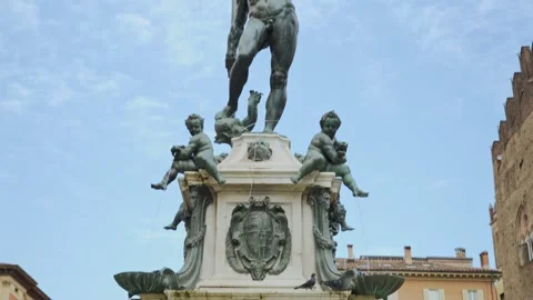 Fountain of Neptune Video stock 220276991