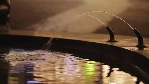 Fountain at night 動画素材 72976531
