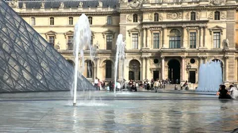Fountain outside Louvre Video stock 10874563