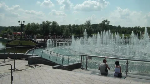 Fountain In The Park 3 Stock Footage 7764094