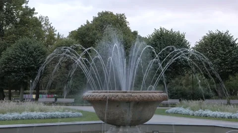Fountain in a park Stock Footage 55874383