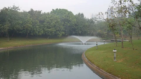 Fountain in park Stock-Footage 108107938