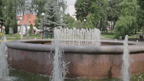 Fountain in the park Stock-Footage 162137937