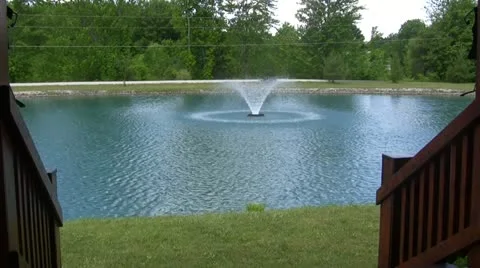 Fountain in Pond 스톡 동영상 11139435